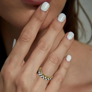 Classic Women Ring Racing <strong>Flag</strong> Black and White Chessboard Grid Rotatable Ring - Product Image 2