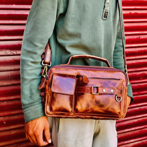 Attractive Designer Looking Traveling Shopping <b>Crossbody</b> style Pure Leather Handbag Antique Latest Designer Handbag items sets - Product Image 1