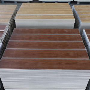 Pisos Laminados <span class=keywords><strong>de</strong></span> PVC <span class=keywords><strong>de</strong></span> Fácil Instalación, Resistentes al Agua, con Capa <span class=keywords><strong>de</strong></span> Desgaste, Pisos Flotantes LVT, Tablones <span class=keywords><strong>de</strong></span> Vinilo SPC con Sistema <span class=keywords><strong>de</strong></span> Clic - Product Image 1