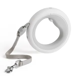 Nouveauté — Roulette lumineuse LED pour chien, corde pour animaux de compagnie, accessoire de styliste, mains libres, rétractable, 3M de longueur