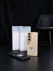 Camon40 Pro Édition Mondiale 5G, Écran HD, Charge Rapide 65W, Reconnaissance Faciale, Smartphone Intelligent pour l'Apprentissage - Product Image 4