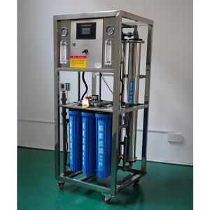 Système RO 0,5 TPH pour l'industrie : Pré-filtre haut de gamme à 6 étapes, RO, <span class=keywords><strong>faible</strong></span> <span class=keywords><strong>encombrement</strong></span>, certification CE - Product Image 2