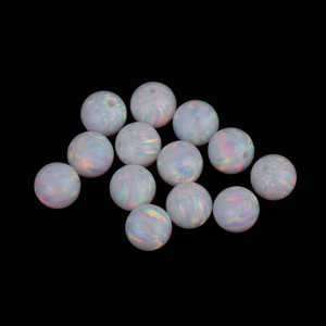 Mezzo foro pieno senza foro OP17 perline in opale sintetico a forma di sfera bianca - Product Image 3