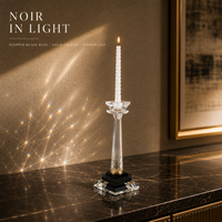 Porte-bougie en cristal noir transparent avec base carrée étagée, anneau doré, colonne à facettes et spirale blanche pour bougie conique, décoration d'intérieur