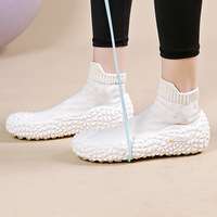 Baskets de luxe au design nouveau, chaussures décontractées à semelle en caoutchouc et à dents de pneu antidérapantes, chaussures de tissage de chaussettes pour femmes