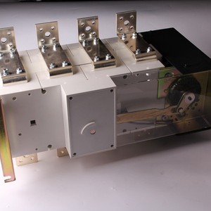 Interruptor de Transferencia Automática SKT1-800/4P 100A Trifásico IP55 Para Doble Fuente de Alimentación - Product Image 4