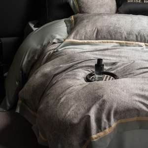 Copripiumino Moderno Estivo Fresco in Lyocell e Cotone, Tessuto per la Casa, Grigio con Stampa Digitale Geometrica, Misura <span class=keywords><strong>Queen</strong></span> King, Piatto e con Angoli - Product Image 2