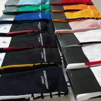 Chaussettes de sport unisexes OEM personnalisées, classiques, épaisses, de qualité supérieure, pour la course, le basketball, le football, la gym, pour hommes et femmes