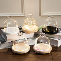 Rose éternelle LED sous cloche en verre, personnalisable, vente en gros, cadeau d'anniversaire, de fêtes, pour maman, Noël, Pâques, Nouvel An chinois