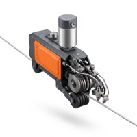 Robot de revêtement pour réseau de distribution rural, monocylindre, portable sur site