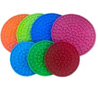Vente en gros de tapis de nourriture lente en silicone écologique pour animaux de compagnie plaque d'os de léchage de chien avec ventouses produits en plastique écologiques pour animaux de compagnie