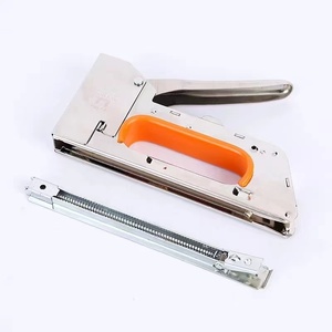 Holzbearbeitung leistungsstarker schwerlast-Metall-Hand-Nagelstapler-Geschütz manueller Stapler für Holz - Product Image 1