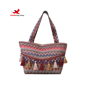 Bolso Tote de Estilo Bohemio Retro con Borlas Étnicas, Venta al por Mayor, Bolso de Mano Casual para Viaje con Correa Ancha - Product Image 1