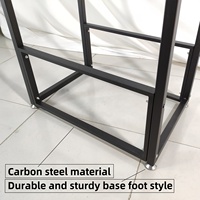 Promotion : Présentoir métallique moderne pour showroom, supermarché et commerce de détail, idéal pour suspendre écharpes, châles, tapis, moquettes et tissus textiles.