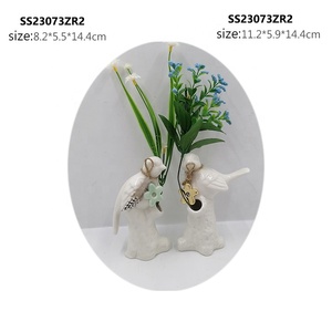 <span class=keywords><strong>Vase</strong></span> à fleurs <span class=keywords><strong>en</strong></span> céramique blanche <span class=keywords><strong>de</strong></span> conception <span class=keywords><strong>de</strong></span> <span class=keywords><strong>tête</strong></span> <span class=keywords><strong>humaine</strong></span> d'art pour la décoration <span class=keywords><strong>de</strong></span> bureau d'intérieur - Product Image 5