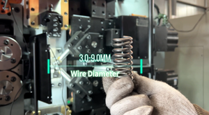 Máquina Automática para Enrollar Resortes Goldlion CK990 |   Programación 3D |   Máquina Industrial para Resortes de Alambre de 3-9 mm |   Proveedor a Precio de Fábrica - Product Image 5