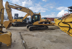 Original Japan Quality Guaranteed Used Caterpillar CAT 320C Hydraulic Crawler Excavator Good Quality <b>Cheap</b> Price for sale - Product Image 5