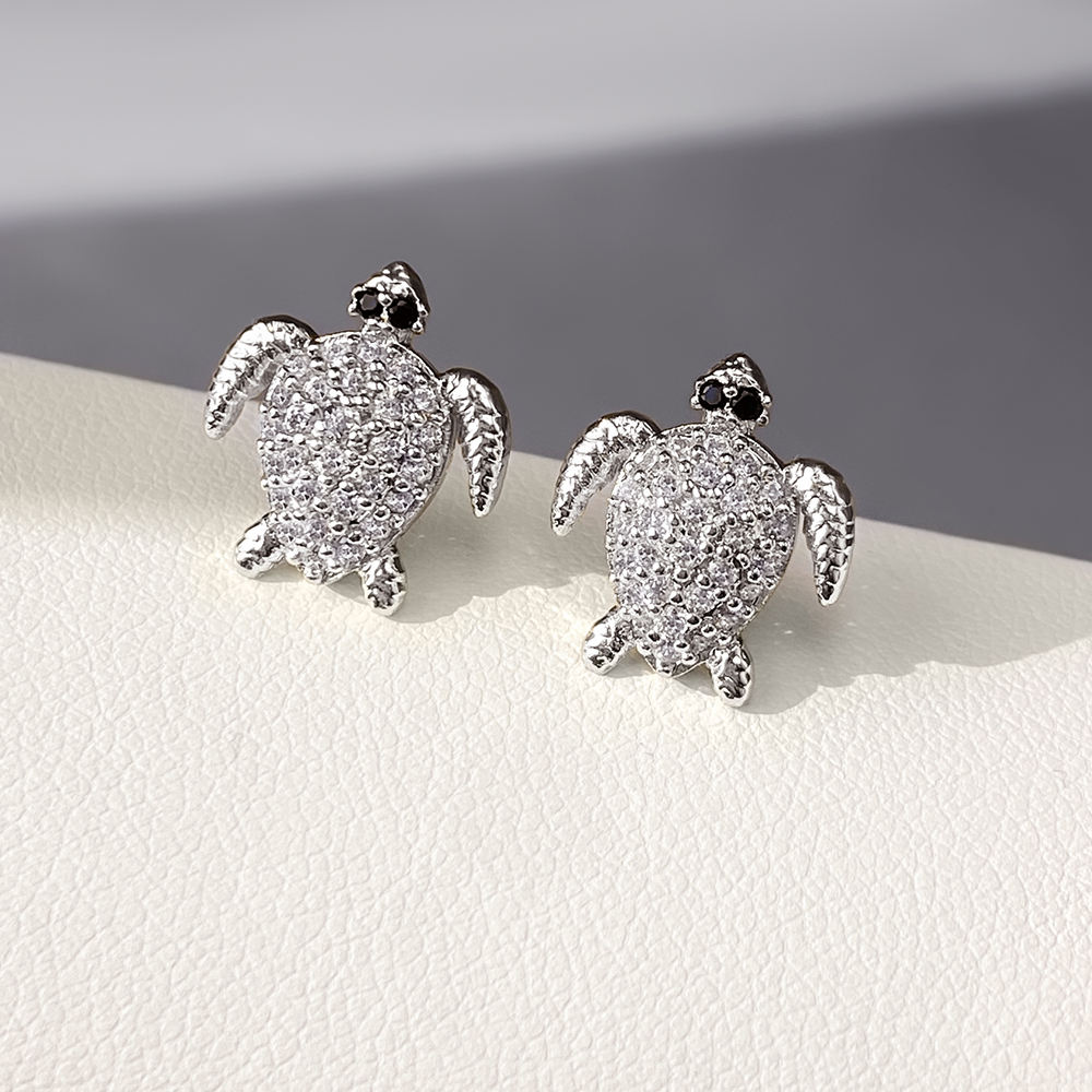 CJBE106:สีเงิน