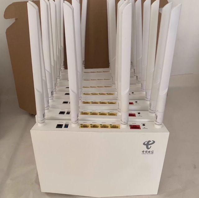 E8822 WiFi 5 Router, 1200Mbps Gigabit Ethernet Wireless Repeater, 4 X 10/100/1000Mbps LAN Ports, Used, Factory Direct Sale