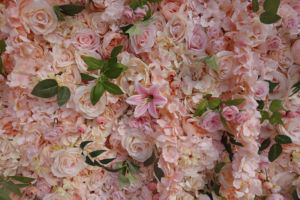 Toile <span class=keywords><strong>de</strong></span> fond murale rose artificielle, fleurs <span class=keywords><strong>de</strong></span> rose en soie au toucher réel, décoration <span class=keywords><strong>de</strong></span> mariage pour la Saint-Valentin, décoration élégante et douce pour les fleuristes - Product Image 5