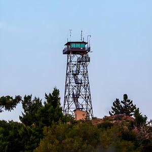 Torre de Vigilância de Aço Personalizável à Prova de Fogo Galvanização a Quente 3-pés/4-pés 35m 100ft Monitoramento de Alerta de Incêndio Florestal 50 Anos - Product Image 6