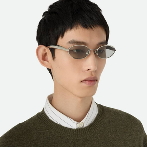 Bottega BV Vintage Oval Frame Sunglasses Polished Metal Frame Stylish Shades for Driving Commute Veneta - Product Image 4