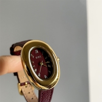 Montre à quartz vintage IEKE Ankela rouge et élégante avec bracelet en cuir rétro pour femmes, montre à quartz de luxe légère et de niche