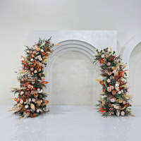 GNW Offre Spéciale Vente en gros Fleurs décoratives en soie Fournitures Roses artificielles Événements Mariage Cadre en forme de cœur Toile de fond