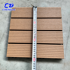 Planches de terrasse en WPC modernes carrées pour l'extérieur avec surface en <span class=keywords><strong>bois</strong></span> brossé imperméable antidérapante - Product Image 2