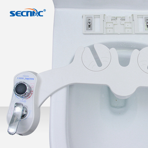 Набор опрыскивателей для унитаза с теплой и холодной водой - Product Image 1