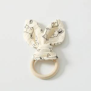 Jouet sensoriel en <span class=keywords><strong>bois</strong></span> naturel pour bébé, <span class=keywords><strong>hochet</strong></span> à agripper en <span class=keywords><strong>bois</strong></span> doux, anneau de dentition pour nouveau-né, bracelet à oreilles de <span class=keywords><strong>lapin</strong></span>, jouet à mâcher apaisant - Product Image 2