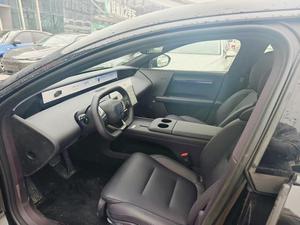 AVATR 06 PRO REEV 2025 USADO, AUTONOMÍA DE 650 KM, <span class=keywords><strong>4</strong></span> PUERTAS, 5 ASIENTOS, SEDÁN DE LUJO PARA FAMILIA, NEGRO SOBRE MORADO - Product Image 5