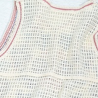Gilet en tricot floral tendance avec mini-perles décoratives, vêtement d'extérieur sans manches à la mode