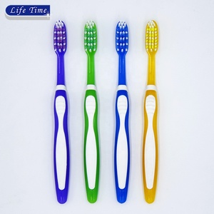 X croix décalés coloré brosse à dents <span class=keywords><strong>adulte</strong></span> à poils Translucide - Product Image 2