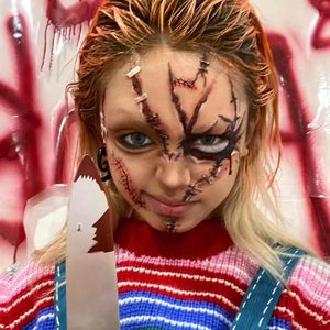 NEDEQI Halloween Zombie tatuaggi temporanei 20 fogli Chucky cicatrice sangue finto impermeabile punti realistici ferita Temp per il corpo - Product Image 2