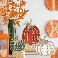 Décorations de citrouilles en bois pour l'automne et Halloween en gros : Trois tailles de citrouilles d'automne pour la décoration saisonnière de la maison, des étagères, des cheminées et des tables