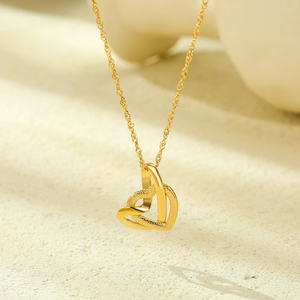 Collana con Doppio Cuore in Acciaio Inox 316L Placcato Oro, Catena a Maglie con Nome Personalizzato per la Festa <span class=keywords><strong>della</strong></span> Mamma o San Valentino - Product Image 1