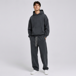 Ensemble sweat-shirt et pantalon de survêtement surdimensionné en tissu molletonné de coton - Product Image 1