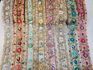 Filet de mode nouveau design couture à la main dentelle de broderie de fleurs, dentelle de bordure de robe - Product Image 3