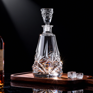 <span class=keywords><strong>Carafe</strong></span> à eau en <span class=keywords><strong>cristal</strong></span> épais de luxe européenne 900 ml Nouvelle <span class=keywords><strong>carafe</strong></span> à vin <span class=keywords><strong>whisky</strong></span> créative personnalisée fabriquée à la machine - Product Image 2