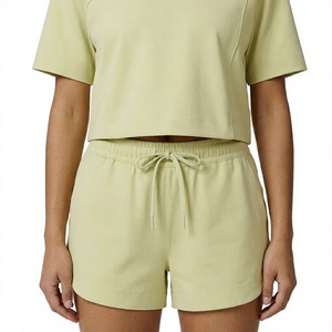 Conjunto de 2 Piezas para Mujer, Talla Grande, Camiseta Ligera de Cuello Redondo y Pantalones Cortos, Transpirable, Elástico en 4 Direcciones, Ropa Deportiva para Yoga - Product Image 3