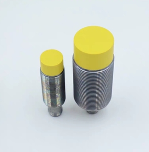 Sensor de Proximidad Original Nuevo BI15U-MT30-AP6X-H1141, Equipo de Automatización Industrial en Stock - Product Image 1