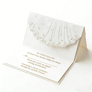 <span class=keywords><strong>Tarjeta</strong></span> de Invitación de Boda Floral en 3D con Relieve Personalizado al por Mayor, <span class=keywords><strong>Tarjeta</strong></span> de Felicitación Plegable con Estampado en Lámina Dorada y Borde Troquelado - Product Image 1