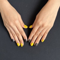 Faux ongles à presser faits main et peints à la main, motif chat, poisson, étoile, pois jaunes et noirs, réutilisables, application facile, à coller