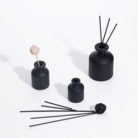 Bouteille diffuseur de parfum en verre rond noir mat de luxe vide de 125 ml avec bouchon à vis pour emballage cosmétique – Vente en gros