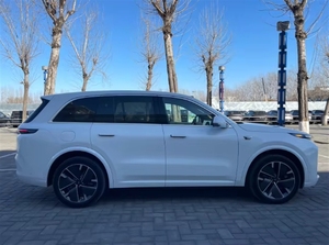 Li Auto L8 Ultra Voiture d'occasion Conduite à gauche Conduite intelligente 2024, Blanc, <span class=keywords><strong>Moins</strong></span> <span class=keywords><strong>de</strong></span> <span class=keywords><strong>10</strong></span> 000 kilomètres - Product Image 4