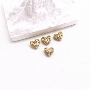 Cuentas espaciadoras de acero inoxidable en forma de corazón Yunnique, chapadas en oro, para fabricación de pulseras, accesorios de joyería, proceso de fundición de 8 mm - Product Image 3