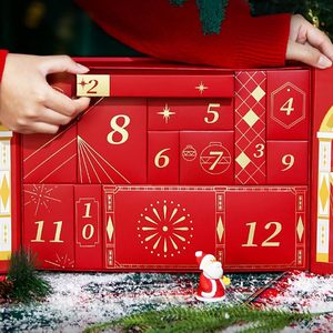 Un <span class=keywords><strong>calendrier</strong></span> de l'<span class=keywords><strong>Avent</strong></span> des maîtres de maquillage emballé avec des cosmétiques et des outils - Product Image 3