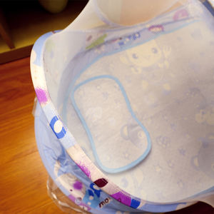 Tienda mosquitera emergente para niños con dosel para cama Producto portátil y conveniente - Product Image 3