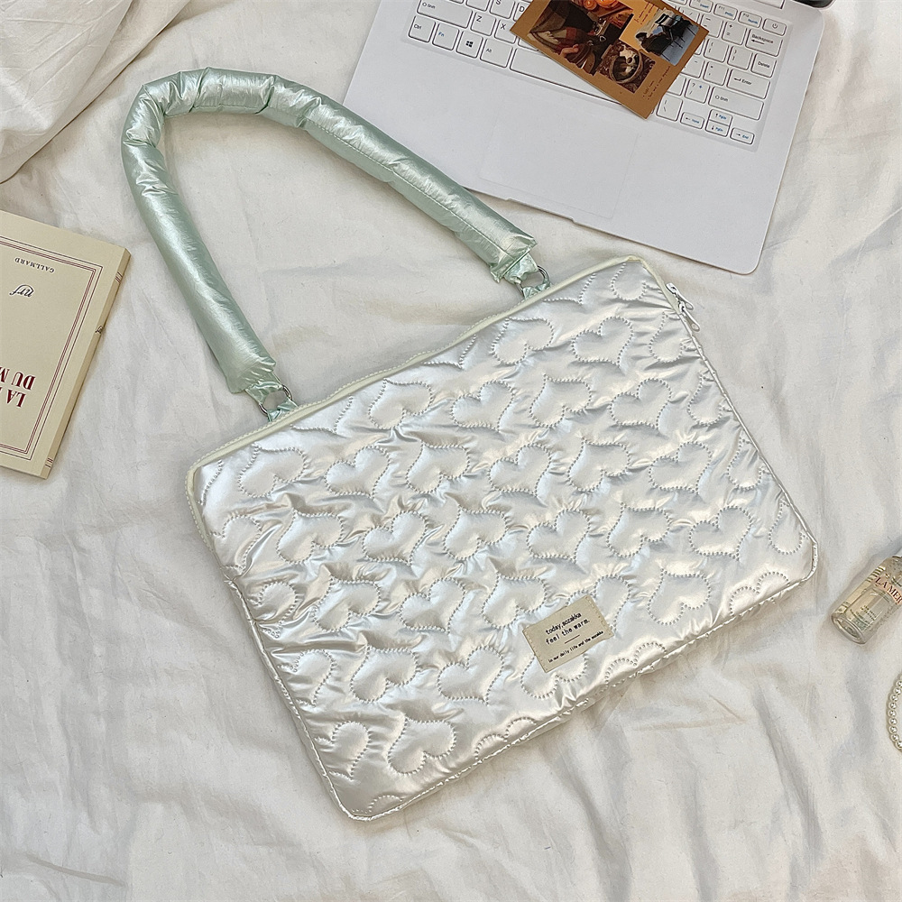 Heart off-white-15inch